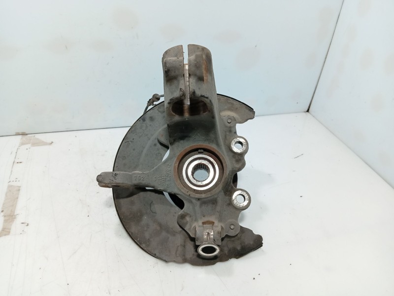 Recambio de mangueta delantera izquierda para ford focus iii 1.5 tdci referencia OEM IAM   