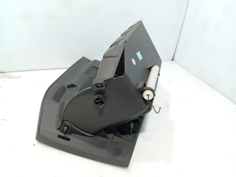 Recambio de guantera para ford focus iii 1.5 tdci referencia OEM IAM   