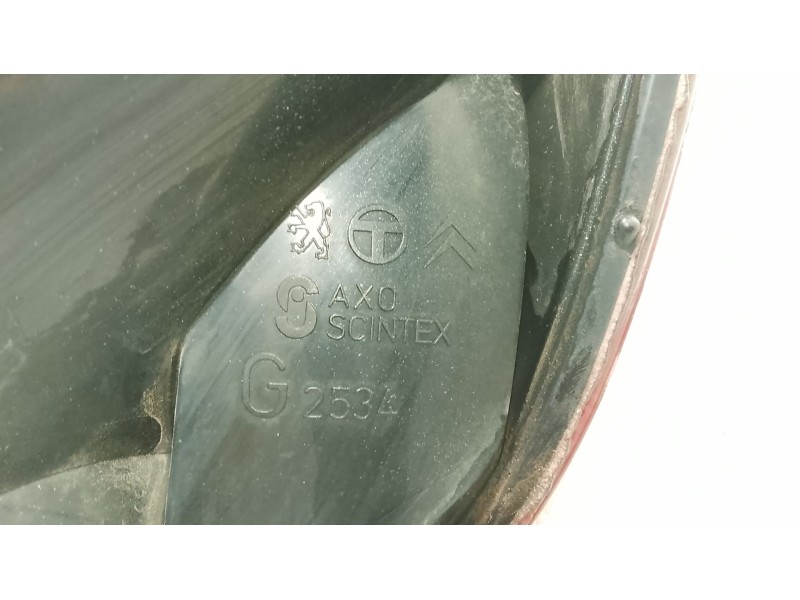 Recambio de piloto trasero izquierdo para citroën xsara (n1) 2.0 hdi 90 referencia OEM IAM   