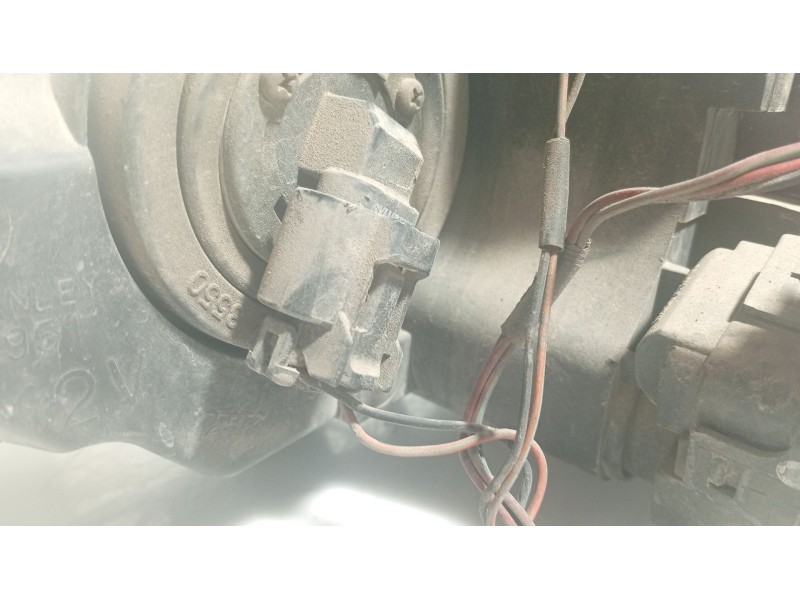 Recambio de faro derecho para mazda 3 (bk) 1.6 di turbo referencia OEM IAM   