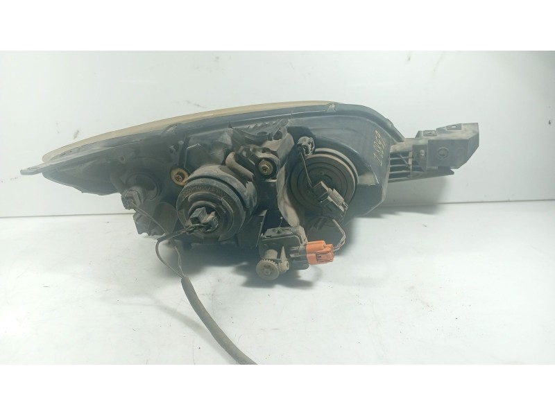Recambio de faro izquierdo para mazda 3 (bk) 1.6 di turbo referencia OEM IAM   