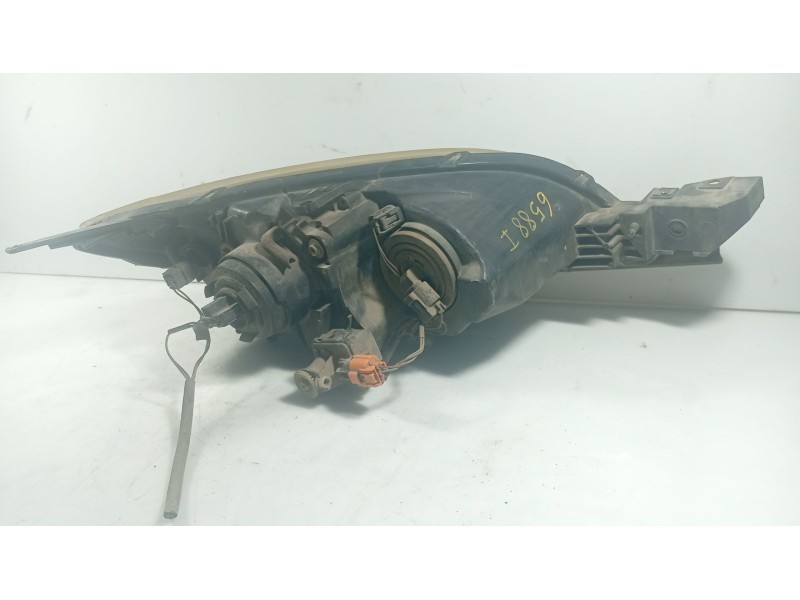 Recambio de faro izquierdo para mazda 3 (bk) 1.6 di turbo referencia OEM IAM   