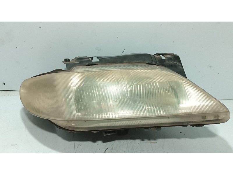 Recambio de faro derecho para citroën xsara (n1) 2.0 hdi 90 referencia OEM IAM   