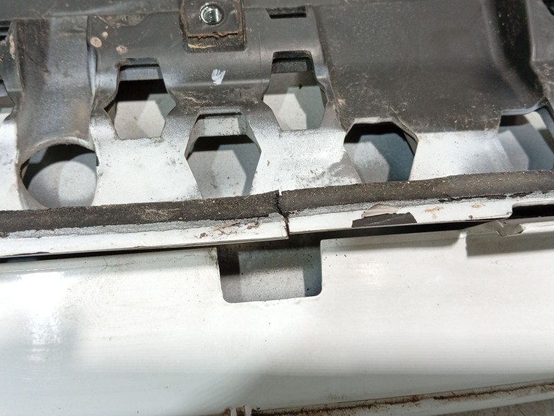 Recambio de moldura para ford focus iii 1.5 tdci referencia OEM IAM   