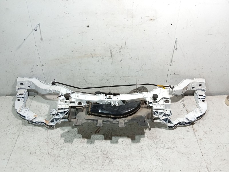 Recambio de panel frontal para ford focus iii 1.5 tdci referencia OEM IAM   