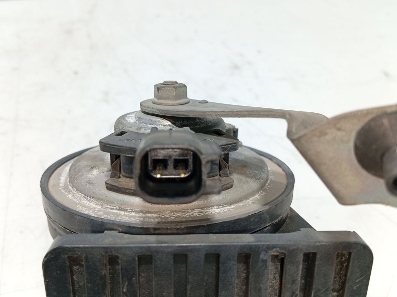 Recambio de claxon para ford focus iii 1.5 tdci referencia OEM IAM   