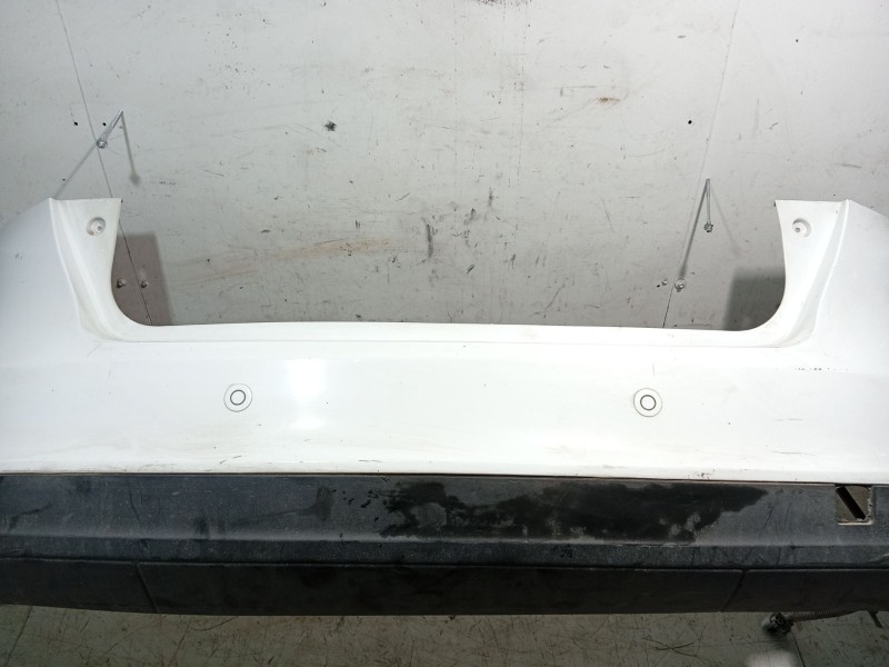 Recambio de paragolpes trasero para ford focus iii 1.5 tdci referencia OEM IAM   