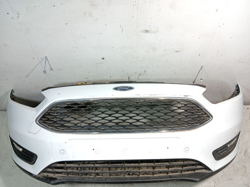 Recambio de paragolpes delantero para ford focus iii 1.5 tdci referencia OEM IAM   