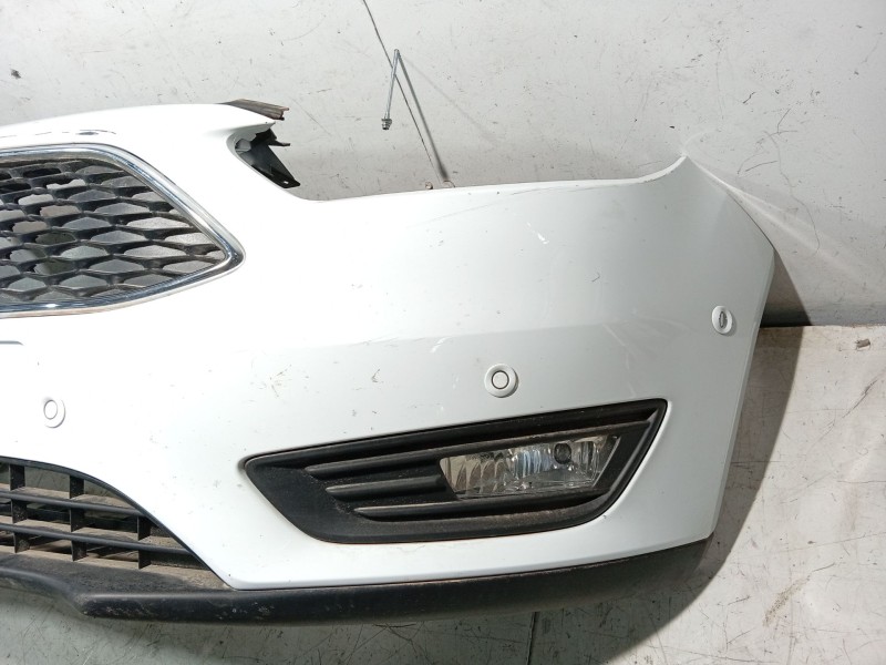 Recambio de paragolpes delantero para ford focus iii 1.5 tdci referencia OEM IAM   