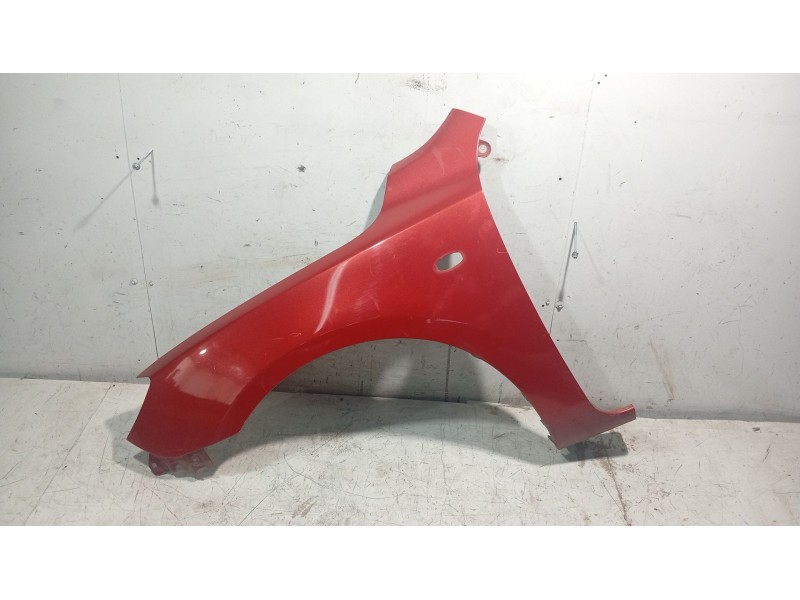 Recambio de aleta delantera izquierda para mazda 3 (bk) 1.6 di turbo referencia OEM IAM   