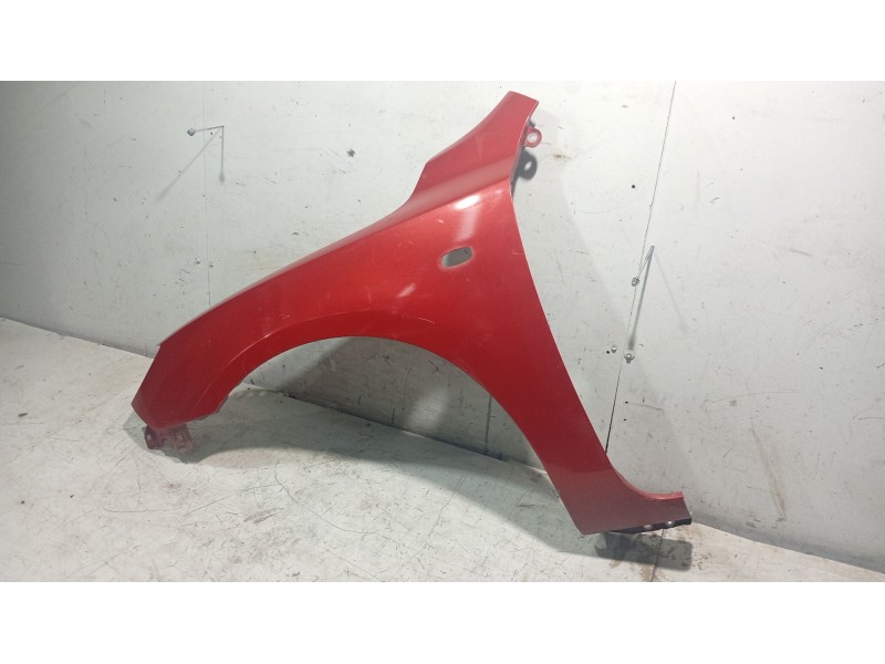 Recambio de aleta delantera izquierda para mazda 3 (bk) 1.6 di turbo referencia OEM IAM   