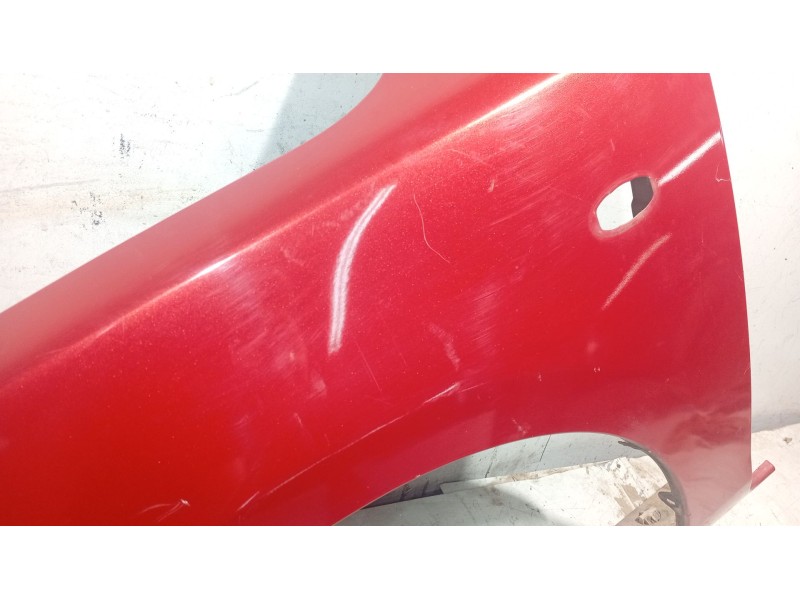Recambio de aleta delantera izquierda para mazda 3 (bk) 1.6 di turbo referencia OEM IAM   
