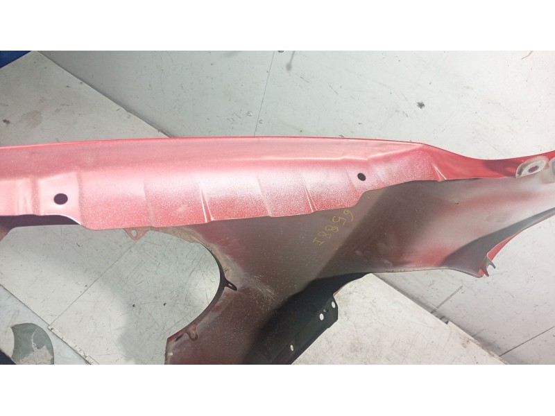 Recambio de aleta delantera izquierda para mazda 3 (bk) 1.6 di turbo referencia OEM IAM   
