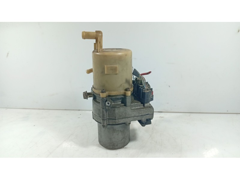 Recambio de bomba direccion para mazda 3 (bk) 1.6 di turbo referencia OEM IAM   