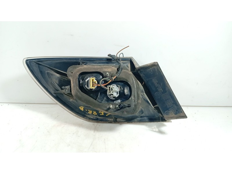 Recambio de piloto trasero derecho para mazda 3 (bk) 1.6 di turbo referencia OEM IAM   