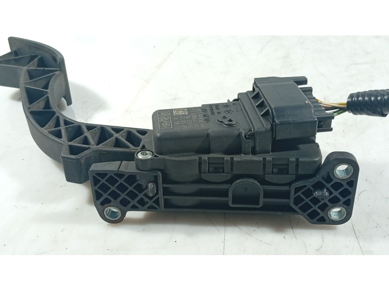 Recambio de potenciometro pedal para mazda 3 (bk) 1.6 di turbo referencia OEM IAM   