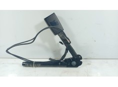 Recambio de anclaje cinturon delantero izquierdo para mazda 3 (bk) 1.6 di turbo referencia OEM IAM    2