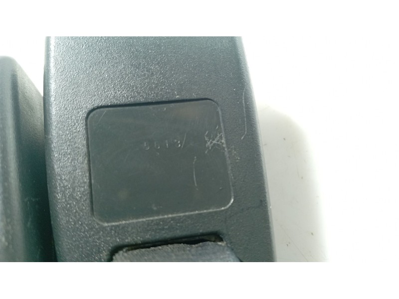 Recambio de anclaje cinturon trasero izquierdo para mazda 3 (bk) 1.6 di turbo referencia OEM IAM   
