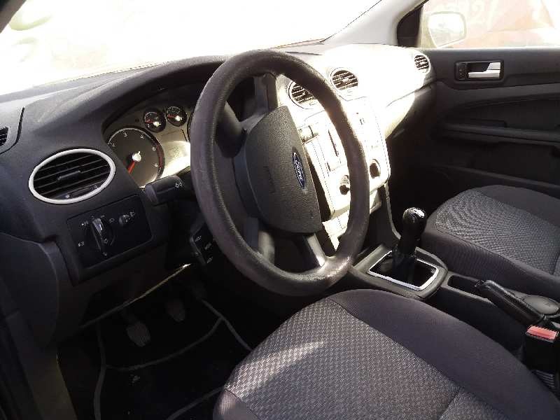 ford focus sportbreak (cap) trend   |   08.04 - 12.06 | 2004 - 2006 | 109 cv / 80 kw del año 2004 ford focus sportbreak (cap) trend   |   08.04 - 12.06 | 2004 - 2006 | 109 cv / 80 kw del año 2004