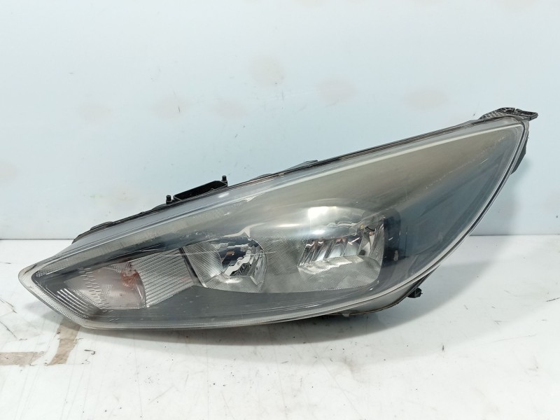 Recambio de faro izquierdo para ford focus iii 1.0 ecoboost referencia OEM IAM 2063541  