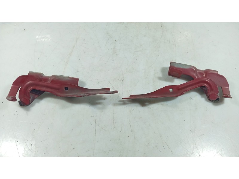 Recambio de bisagra capot para mazda 3 (bk) 1.6 di turbo referencia OEM IAM   