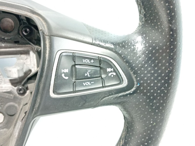 Recambio de volante para ford focus iii 1.0 ecoboost referencia OEM IAM   