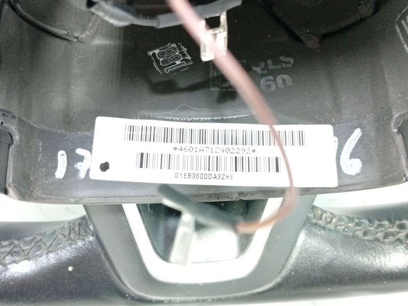 Recambio de volante para ford focus iii 1.0 ecoboost referencia OEM IAM   