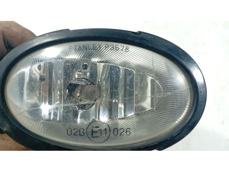 Recambio de piloto delantero derecho para mazda 3 (bk) 1.6 di turbo referencia OEM IAM   