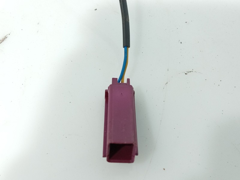 Recambio de anclaje cinturon delantero derecho para ford focus iii 1.0 ecoboost referencia OEM IAM   