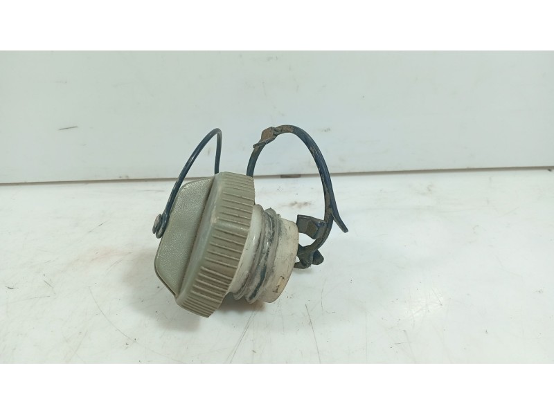 Recambio de tapon combustible para mazda 3 (bk) 1.6 di turbo referencia OEM IAM   