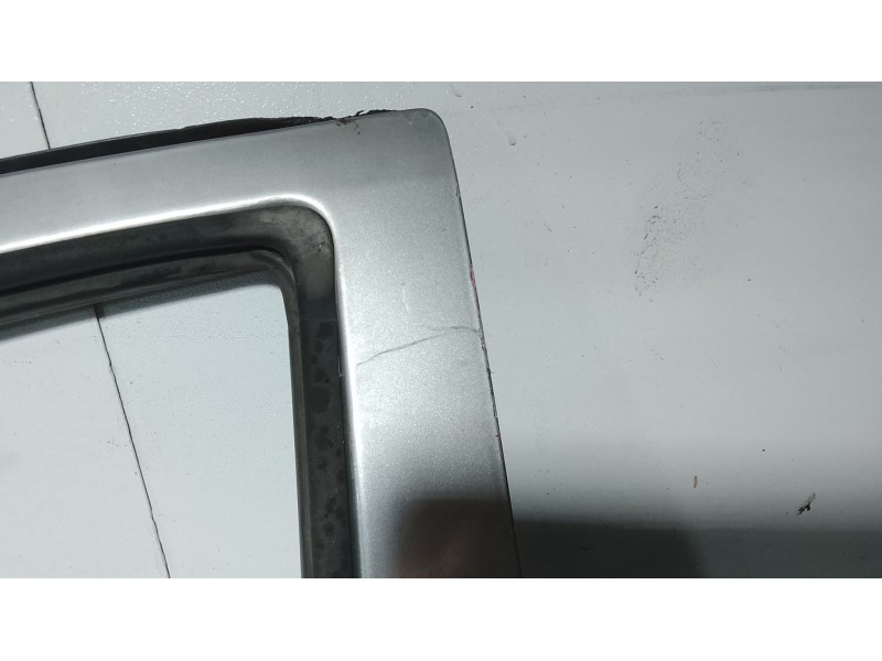 Recambio de puerta delantera izquierda para nissan micra iii (k12) 1.2 16v referencia OEM IAM   