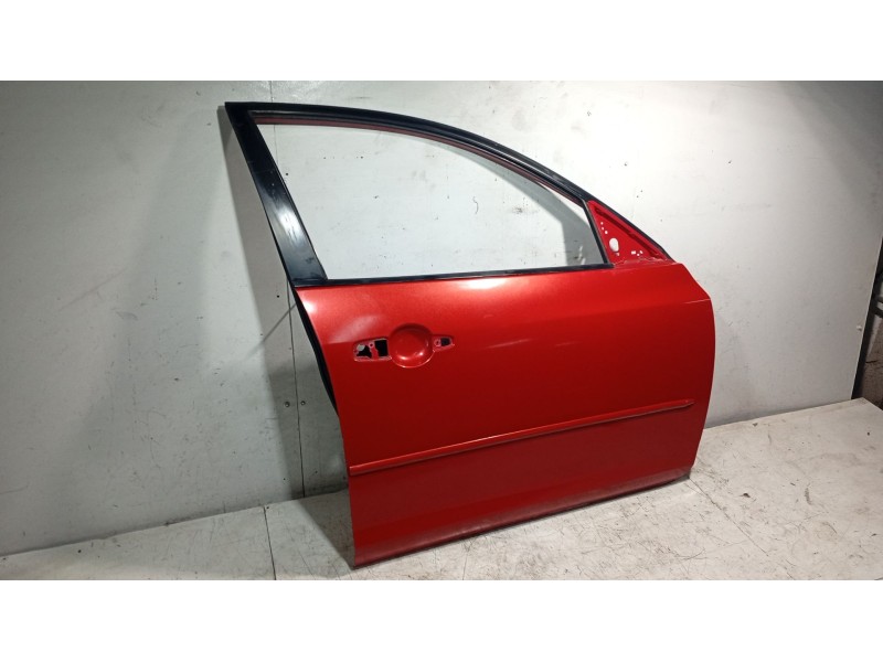 Recambio de puerta delantera derecha para mazda 3 (bk) 1.6 di turbo referencia OEM IAM   