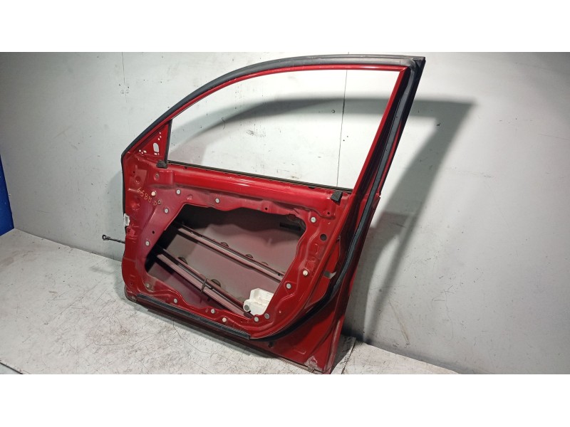 Recambio de puerta delantera derecha para mazda 3 (bk) 1.6 di turbo referencia OEM IAM   