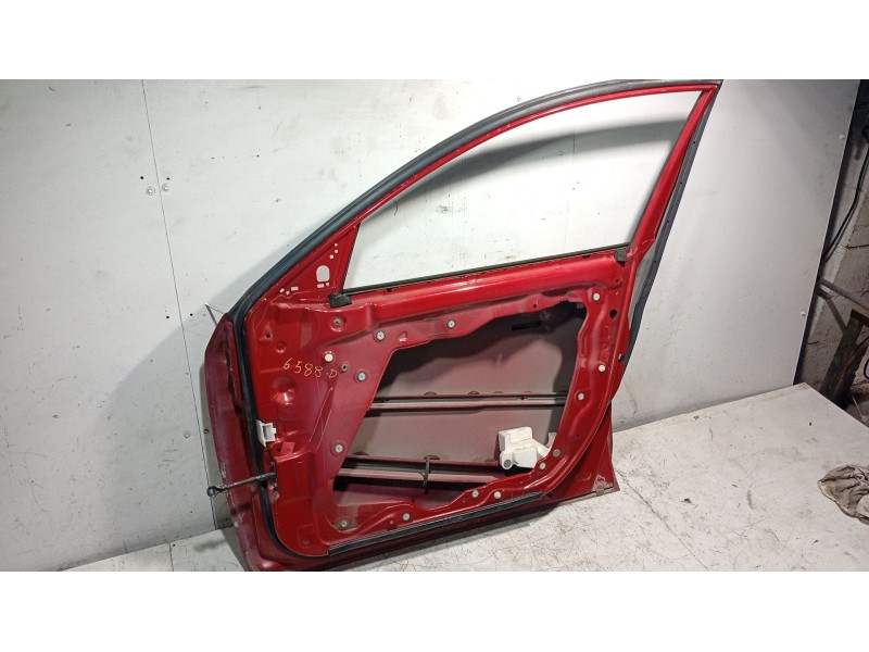 Recambio de puerta delantera derecha para mazda 3 (bk) 1.6 di turbo referencia OEM IAM   