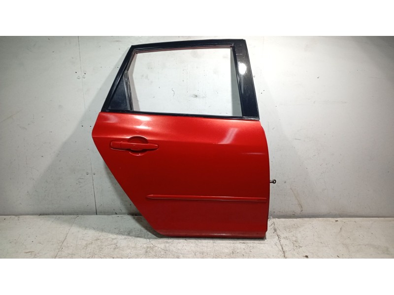 Recambio de puerta trasera derecha para mazda 3 (bk) 1.6 di turbo referencia OEM IAM   