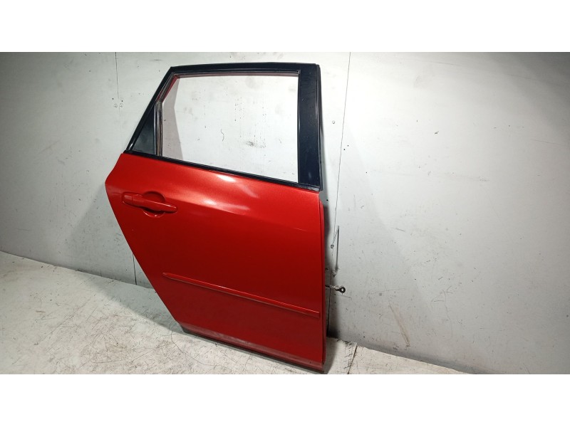 Recambio de puerta trasera derecha para mazda 3 (bk) 1.6 di turbo referencia OEM IAM   