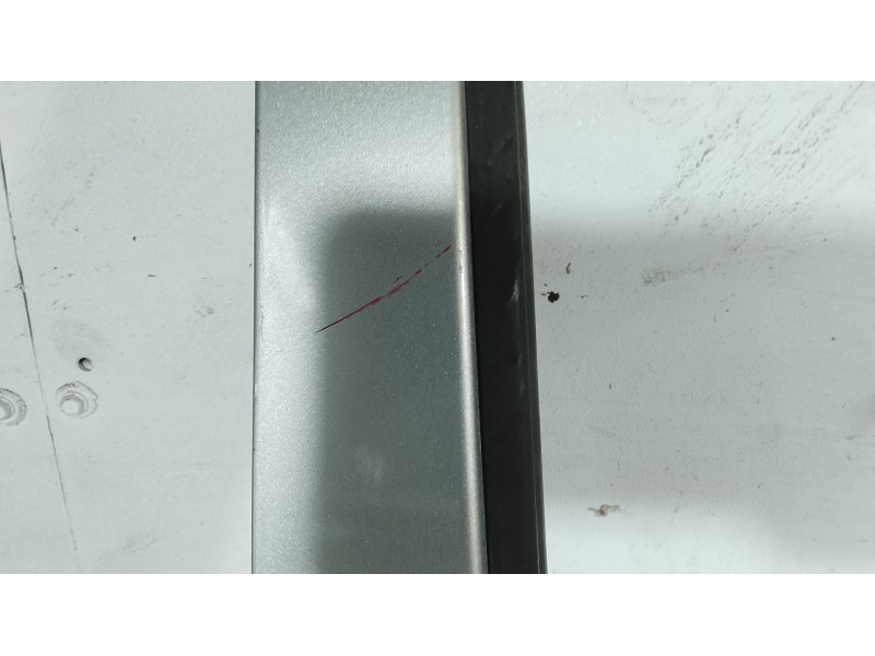 Recambio de puerta delantera derecha para nissan micra iii (k12) 1.2 16v referencia OEM IAM   
