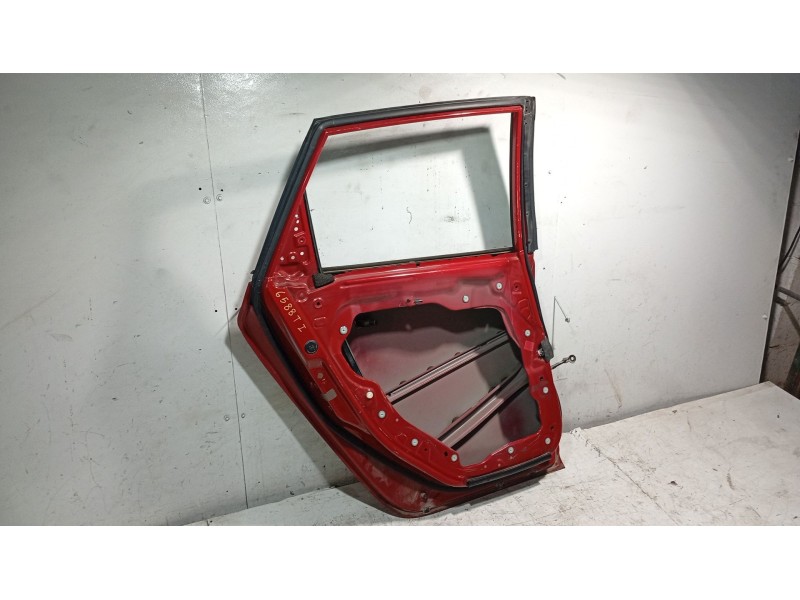 Recambio de puerta trasera izquierda para mazda 3 (bk) 1.6 di turbo referencia OEM IAM   