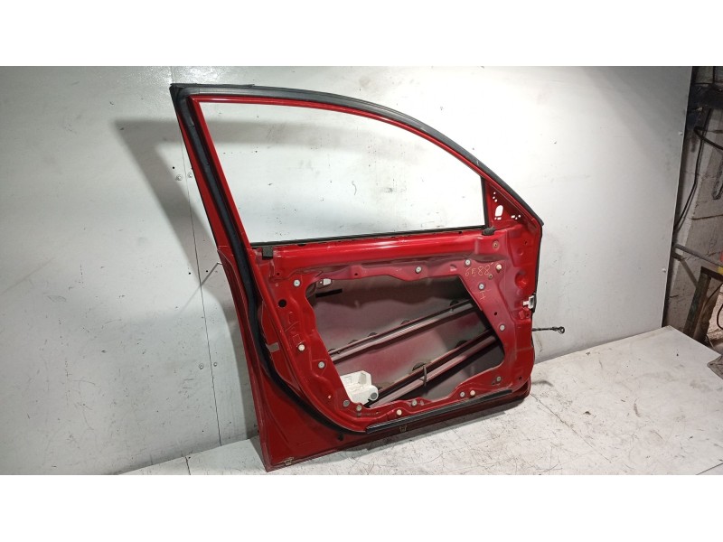 Recambio de puerta delantera izquierda para mazda 3 (bk) 1.6 di turbo referencia OEM IAM   