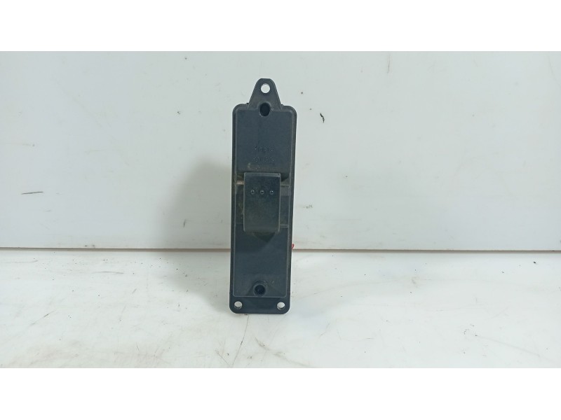Recambio de mando elevalunas trasero derecho para mazda 3 (bk) 1.6 di turbo referencia OEM IAM   