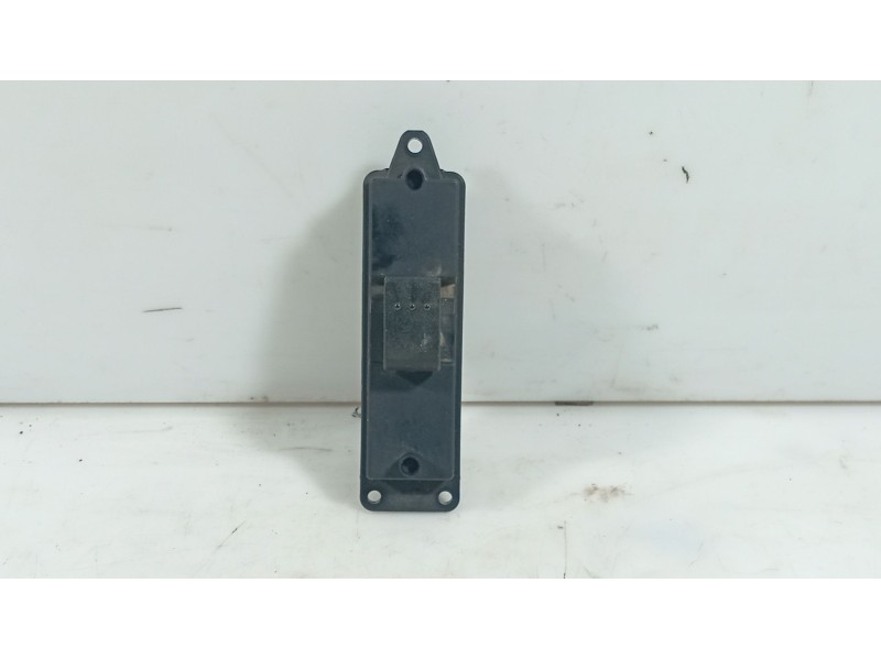 Recambio de mando elevalunas trasero izquierdo para mazda 3 (bk) 1.6 di turbo referencia OEM IAM   