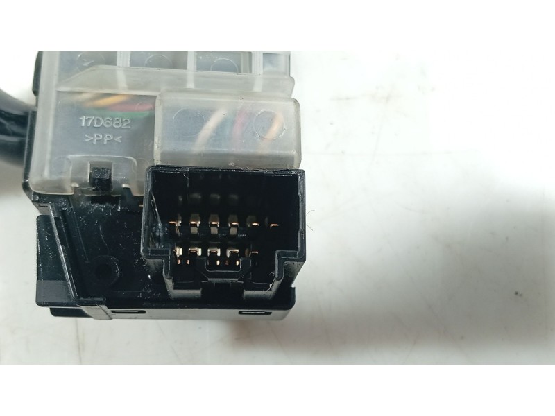 Recambio de mando limpia para mazda 3 (bk) 1.6 di turbo referencia OEM IAM   