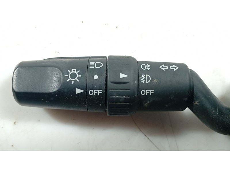 Recambio de mando luces para mazda 3 (bk) 1.6 di turbo referencia OEM IAM   