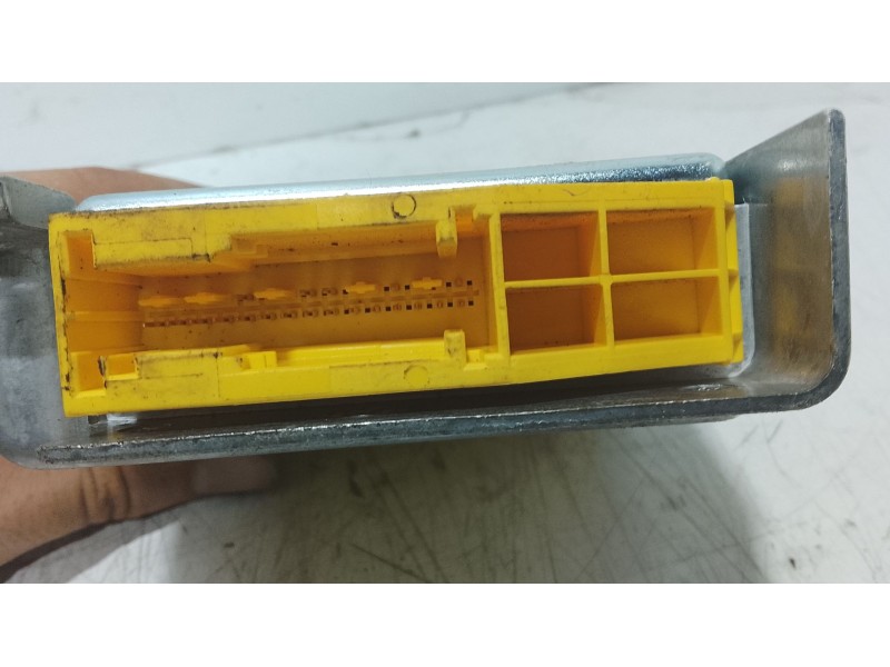 Recambio de centralita airbag para kia rio i sedán (dc_) 1.5 16v referencia OEM IAM   