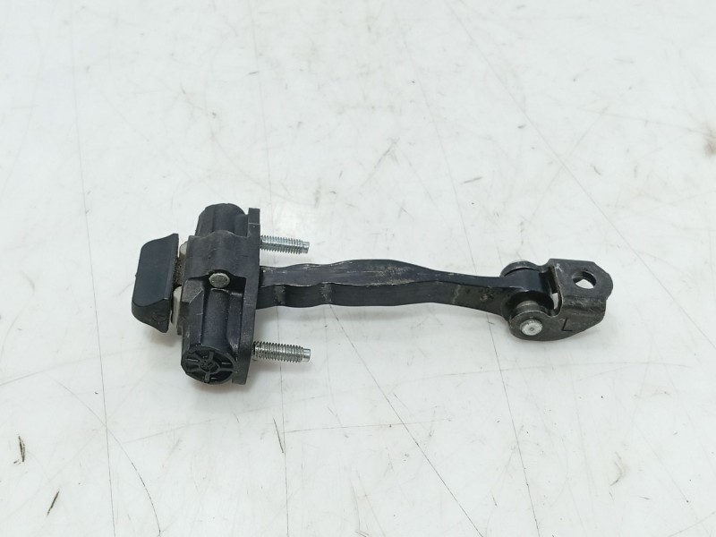 Recambio de retenedor puerta para ford focus iii 1.0 ecoboost referencia OEM IAM   