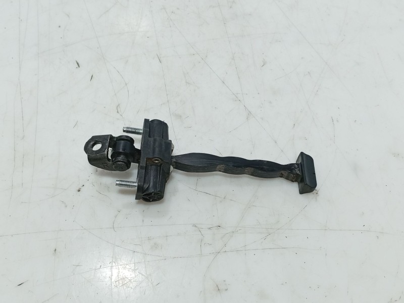 Recambio de retenedor puerta para ford focus iii 1.0 ecoboost referencia OEM IAM   