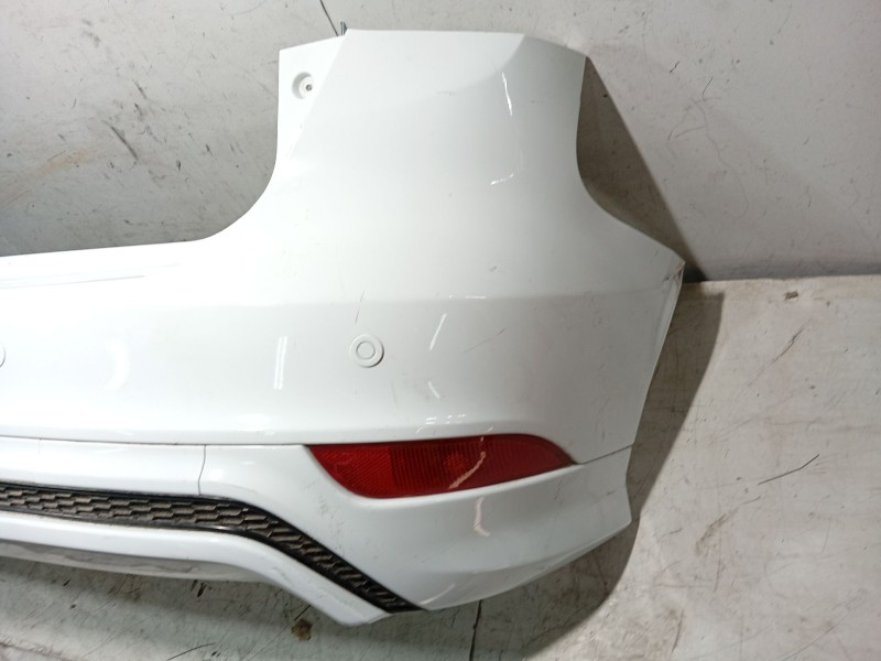 Recambio de paragolpes trasero para ford focus iii 1.0 ecoboost referencia OEM IAM 1877243 / 1876673  
