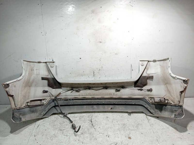 Recambio de paragolpes trasero para ford focus iii 1.0 ecoboost referencia OEM IAM 1877243 / 1876673  