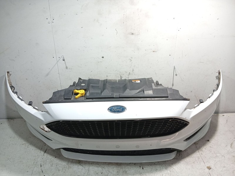 Recambio de paragolpes delantero para ford focus iii 1.0 ecoboost referencia OEM IAM 2016512  