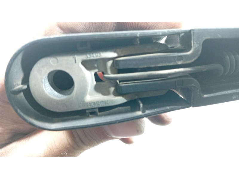 Recambio de brazo limpia trasero para mazda 3 (bk) 1.6 di turbo referencia OEM IAM   